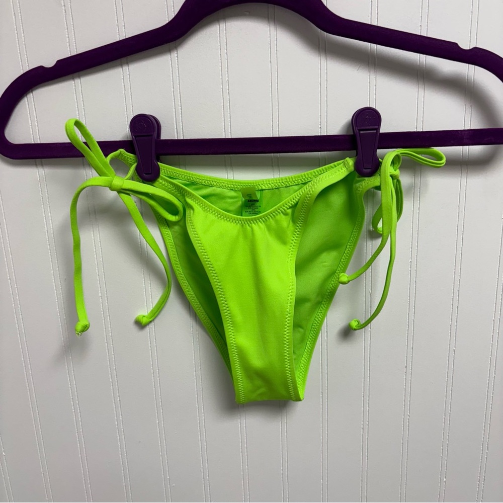 SKIMS Recycled Swim Dippy Tie Bikini Bottom